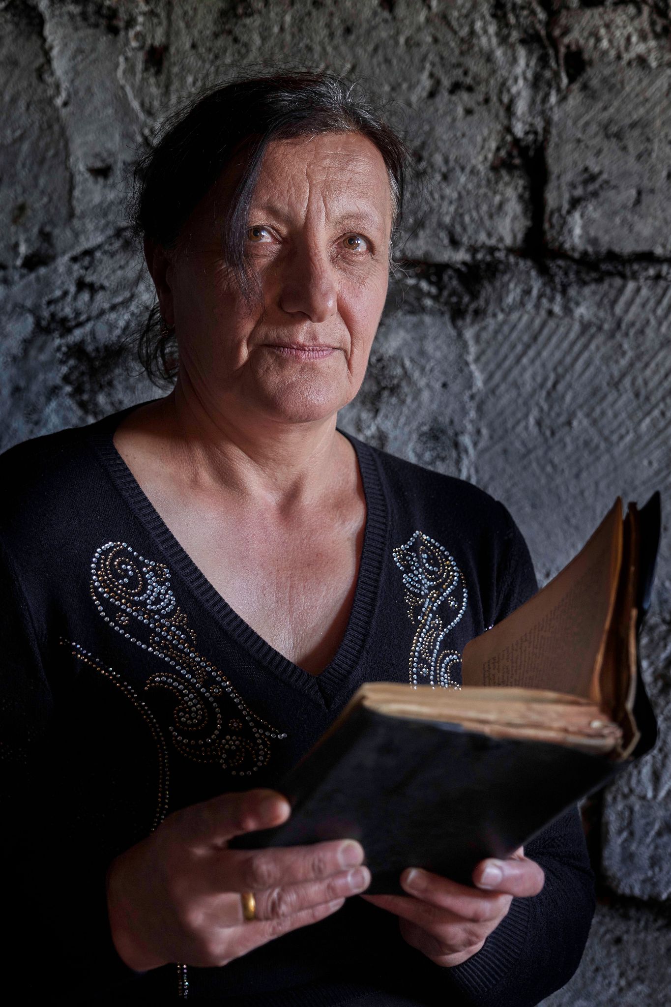 M20220522ARM_GayanneBook1380948